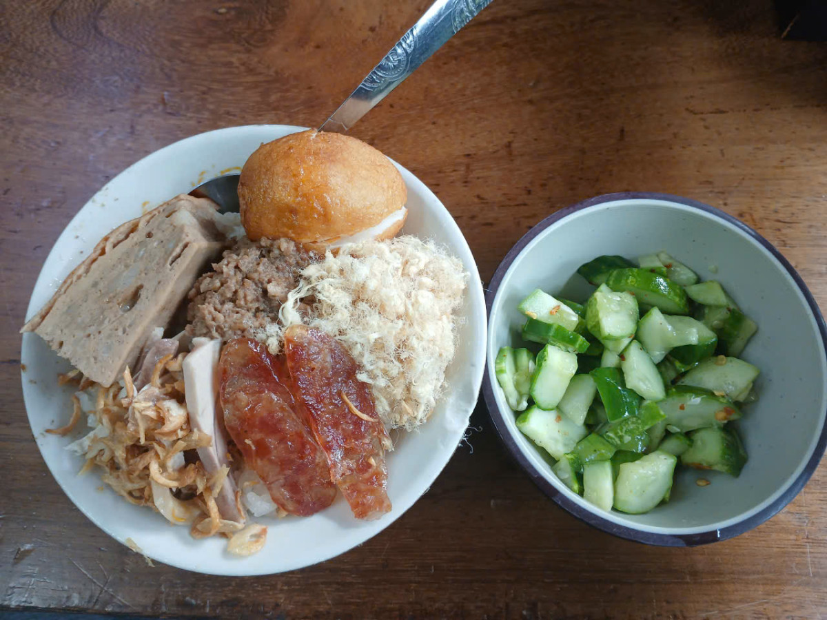 参加者数No.1の人気ツアー！世界遺産ハロン湾日帰りクルーズ　日本人のみの専用船利用！鍾乳洞ライトアップ見学あり　＜日本語ガイド／昼食／夕食／トレインストリートお送り可＞ #10 