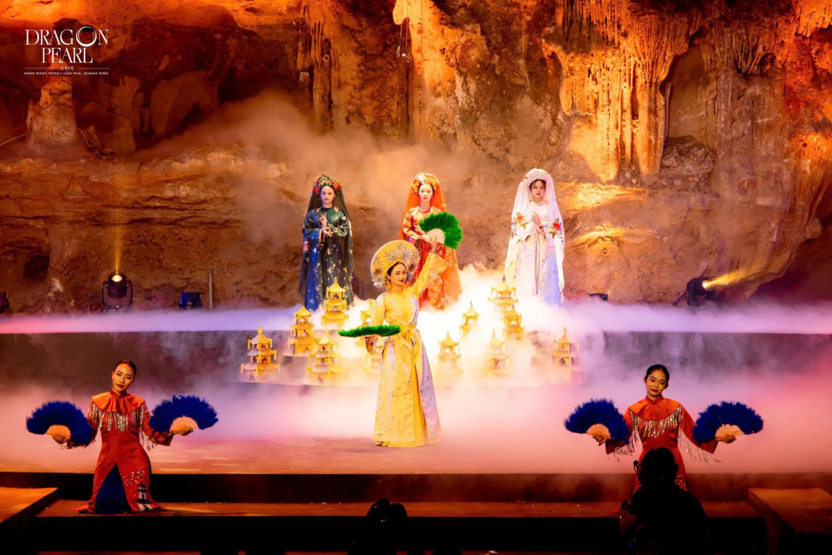 たった1日で感動体験！ 世界遺産ハロン湾クルーズ×鍾乳洞×3Dショー＆ディナー