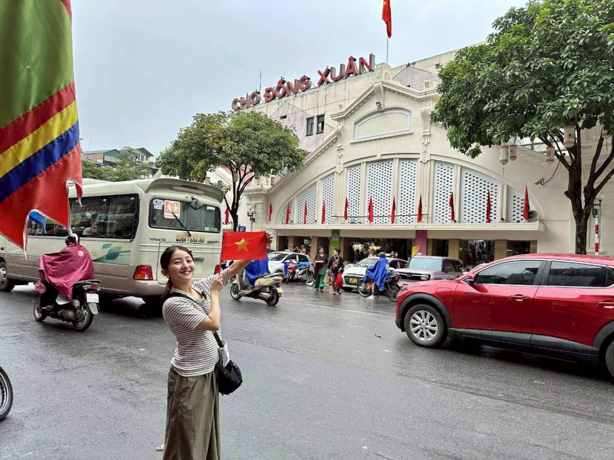 YouTuberベトナムひろみさん紹介！ディープなハノイ半日観光ツアー　 ロンビエン橋＆市場巡り＆シクロ乗車＆ビアホイでの夕食付＜午後／日本語ガイド／ビール付＞ #4 
