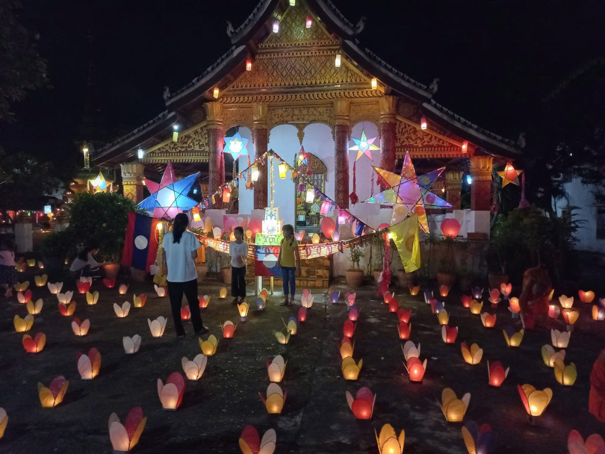 世界遺産ルアンパバーン 感動のメコン川クルーズと祈りの灯篭流し一日紀行 #14 
