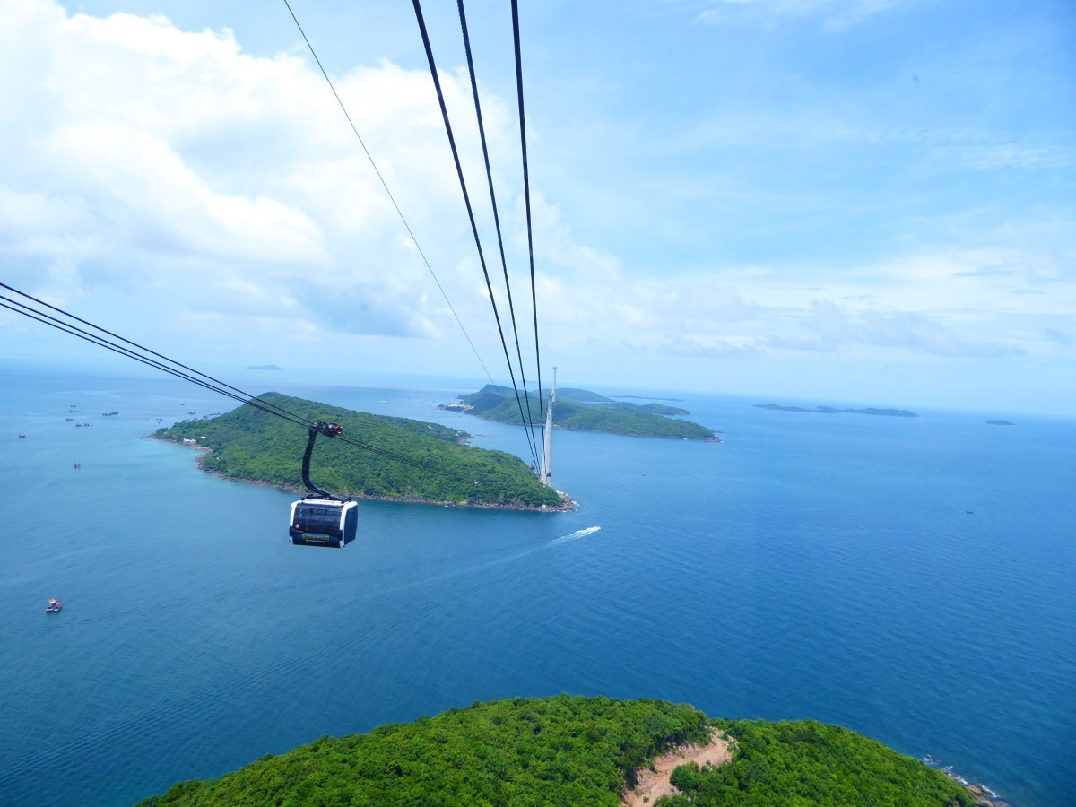 フーコック島1日観光 世界最長ケーブルカーでホントム島訪問＆Kiss Bridge＋チャン渓流＋胡椒農園＋夕日鑑賞＆ナイトマーケットでの夕食 #1 