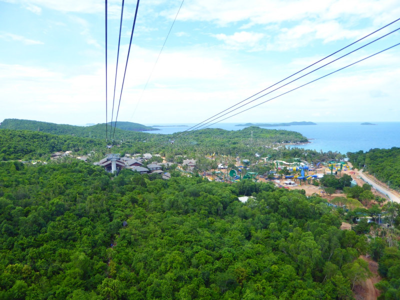 の画像 フーコック島1日観光 世界最長ケーブルカーでホントム島訪問＆Kiss Bridge＋チャン渓流＋胡椒農園＋夕日鑑賞＆ナイトマーケットでの夕食 #3