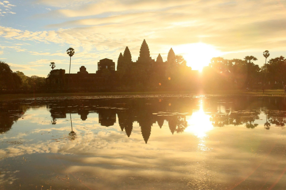 お手軽に満喫！アンコールワット半日貸切観光 お子様連れ歓迎！「夕日鑑賞付／午後発」　人気店ソカックリバー夕食付プラン #1 