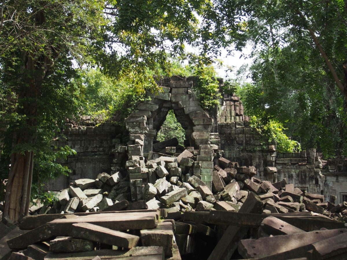 世界遺産＆絶景スポットを巡る「コーケー遺跡+プノンクーレン+ベンメリア」１日観光（昼食＆入場料込） #5 
