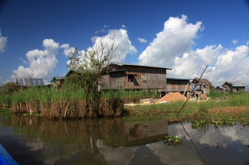 の画像 ヤンゴン発着　世界遺産バガン遺跡＆水上村が広がる絶景インレー湖観光付き３泊４日　人気のコミコミプラン〈3つ星ホテル+空港送迎+国内線込/日本語ガイド/専用車貸切プラン〉　 #3
