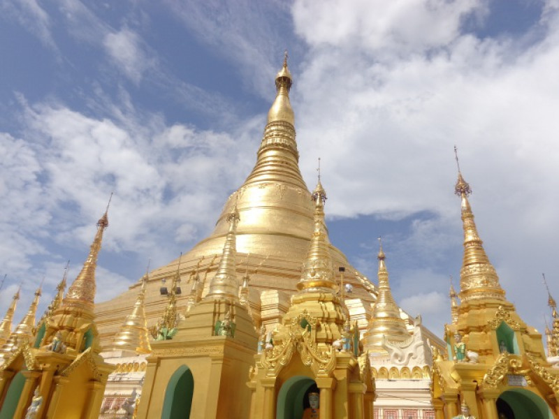 の画像 ヤンゴン発着　世界遺産バガン遺跡の中心“オールドバガン地区”に宿泊　５つ星ザ・ホテル＠タラバーゲート滞在３泊４日♪人気のコミコミプラン〈5つ星ホテル+空港送迎+国内線込/日本語ガイド/専用車貸切プラン〉　 #7