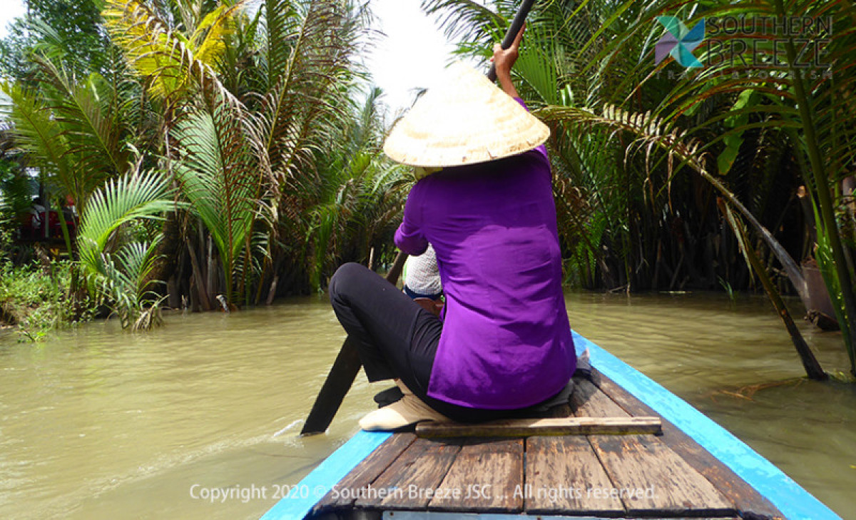 一番人気のツアー！一日：大河メコンデルタクルーズ（ミトー）　ベトナム名物のココナッツキャンディ、蜂蜜農園見学、メコン名物料理「象耳魚」の昼食付き