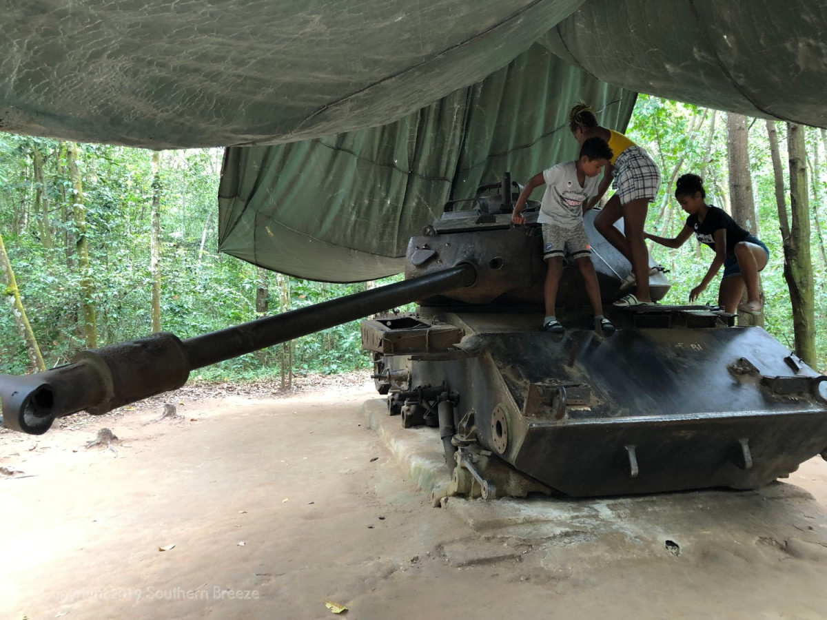 朝ゆったり出発クチトンネル見学ツアー（昼食：クチ郷土料理） #3 