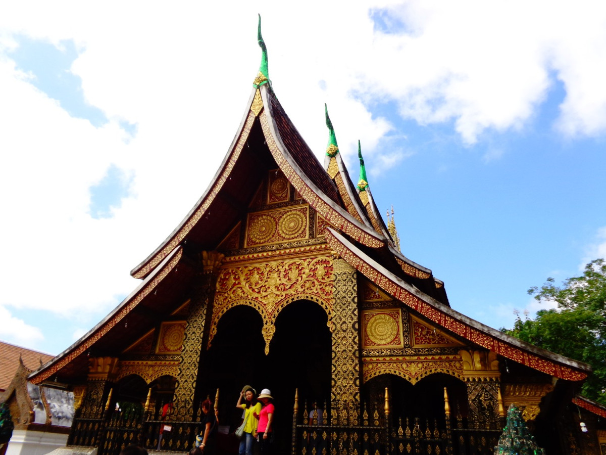 ビエンチャン発着！ ラオス高速鉄道で行く世界遺産の街ルアンパバーン日帰り観光（昼食・夕食付/日本語ガイド） #19 