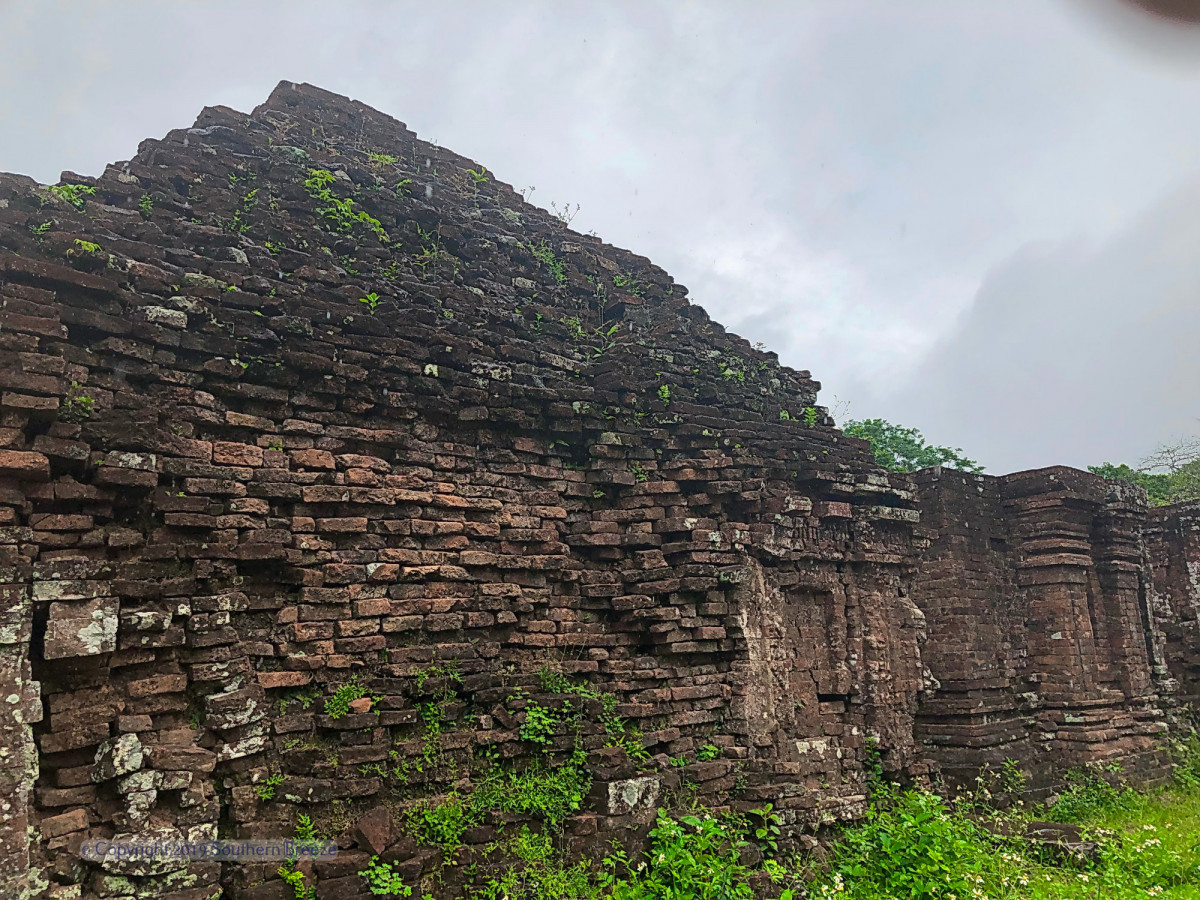2つの世界遺産を巡る！一日：世界遺産ミーソン遺跡&ホイアン観光 （昼食付）+20：30まで自由行動（希望者のみ） #11 