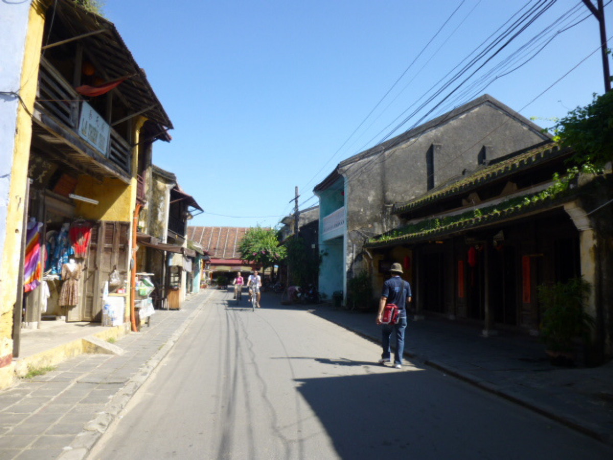 ホイアンを効率よく観光！半日：フーンフンの家＋海のシルクロード博物館＋福建会館＋来遠橋（昼食付） #2 