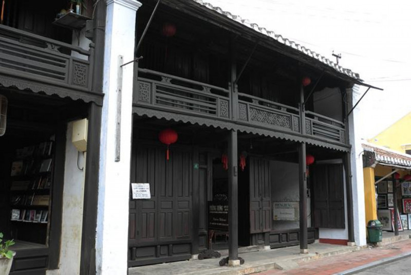 の画像 ダナン発 半日:フーンフンの家+海のシルクロード博物館+福建会館+来遠橋 ホイアンを効率よく観光 昼食付き #13 の画像 ダナン発 半日:フーンフンの家+海のシルクロード博物館+福建会館+来遠橋 ホイアンを効率よく観光 昼食付き #13