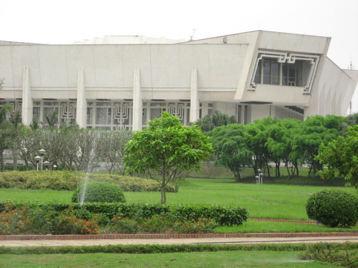 見どころ満載！半日：ハノイ市内観光（ホーチミン廟、一柱寺、タンロン遺跡、文廟、旧市街、ホアンキエム湖）昼食（フォー）付 #7 