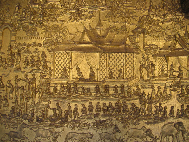 の画像 一日:象乗りとルアンパバーン市内観光(王宮、プーシー、ワットシエントーン、ワットマイ、ワットヴィスン)(昼食付)※観光地の入場料は含まない料金となります。 #2