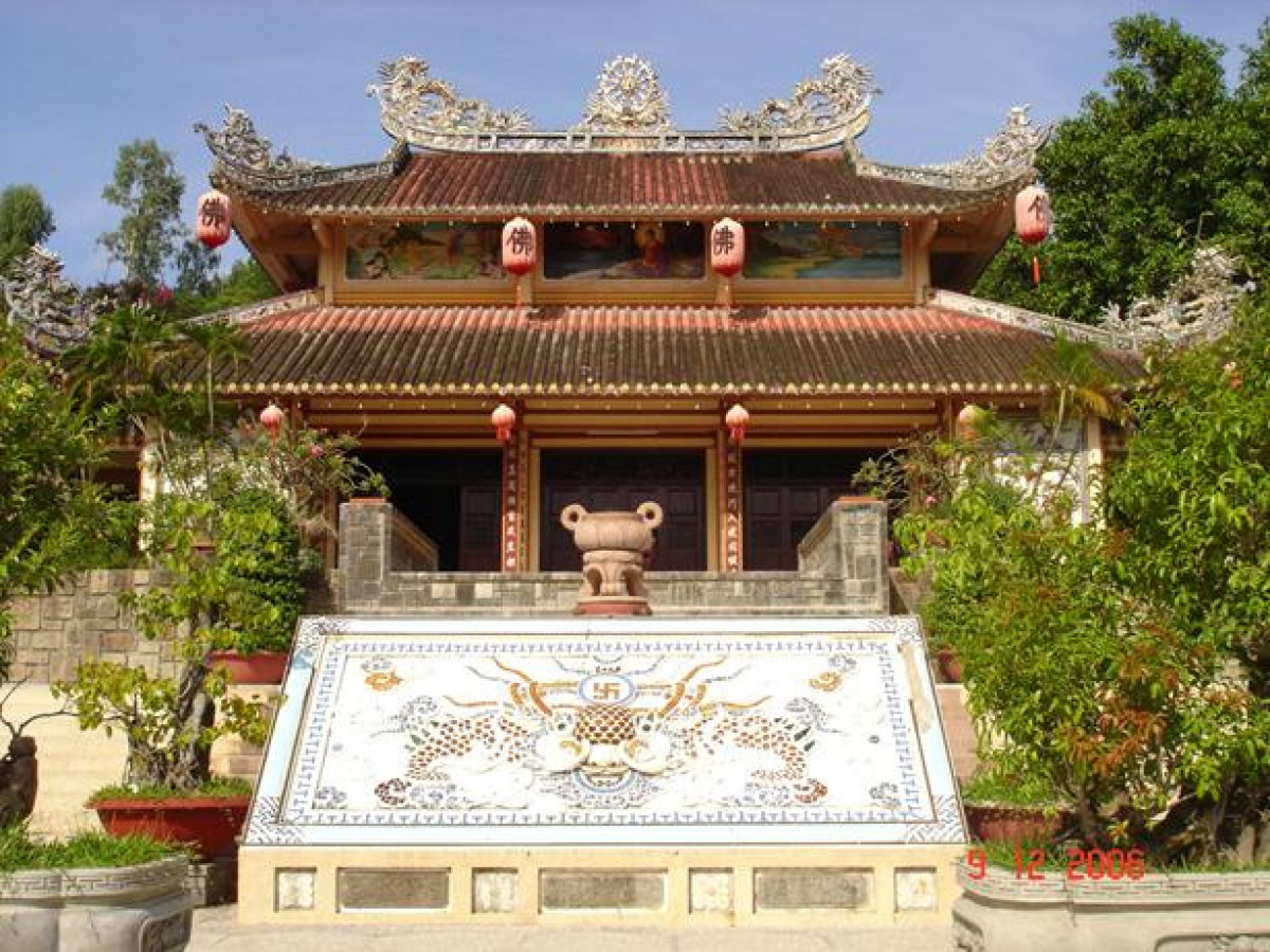 ニャチャンの海と街の見どころ観光！一日：島巡り（ミュ島の水族館、ムン島でシュノーケリング、モッ島で魚介類の養殖場）＆ニャチャン市内観光（ホンチョン岬、ポーナガール塔、ロンソン寺、ダム市場）昼食付 #15 
