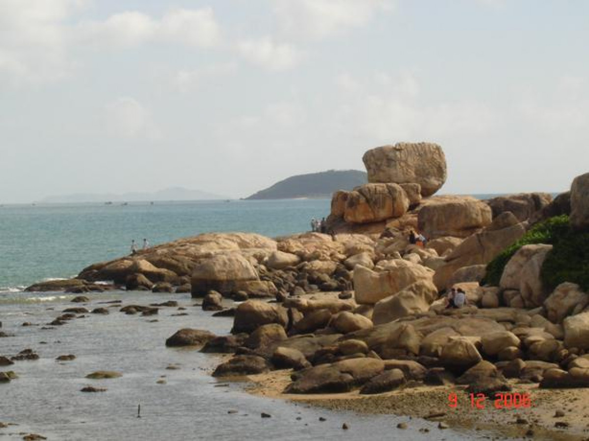 ニャチャンの海と街の見どころ観光！一日：島巡り（ミュ島の水族館、ムン島でシュノーケリング、モッ島で魚介類の養殖場）＆ニャチャン市内観光（ホンチョン岬、ポーナガール塔、ロンソン寺、ダム市場）昼食付 #12 