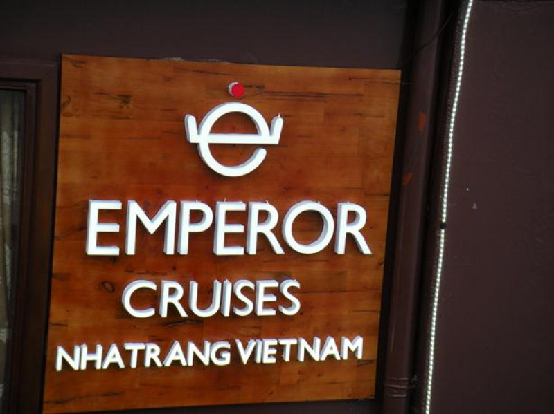 の画像 一日：EMPEROR CRUISE号ニャチャンディスカバリーツアー　※祝日の期間はサーチャージが別途料金となります。 #1