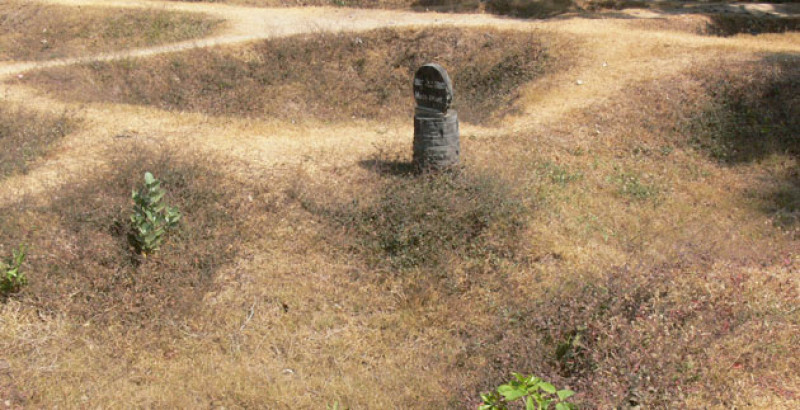 の画像 半日：歴史から学ぶトゥールスレン博物館（S21）とキリングフィールド #0