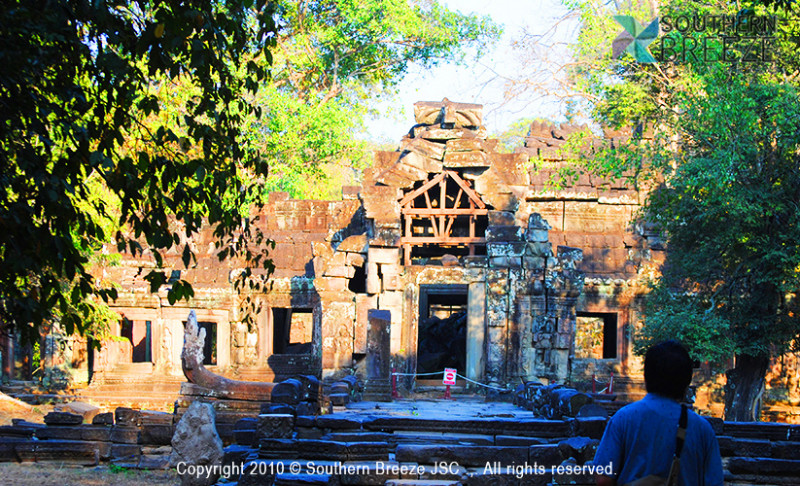 の画像 さくっと回れる！半日：アンコール遺跡小回りコース観光(タケウ、プラサットクラバン、バンテアイ・クデイ、スラスラン)食事無*アンコールチケット必要 #15
