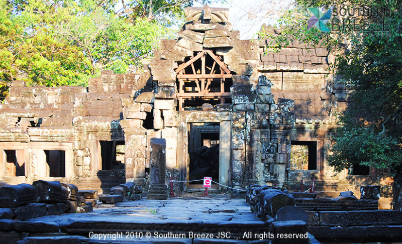の画像 さくっと回れる！半日：アンコール遺跡小回りコース観光(タケウ、プラサットクラバン、バンテアイ・クデイ、スラスラン)食事無*アンコールチケット必要 #16