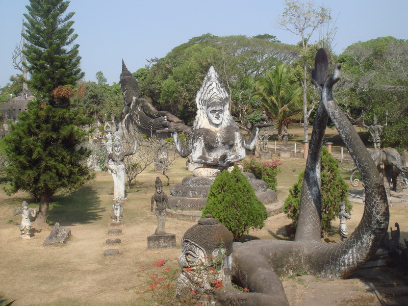 の画像 半日：ビエンチャン市内観光（ワットシーサケット・ワットホープラケオ・ワット・シームアン・タートルアン・パトゥーサイ・タラートサオ）昼食 #7