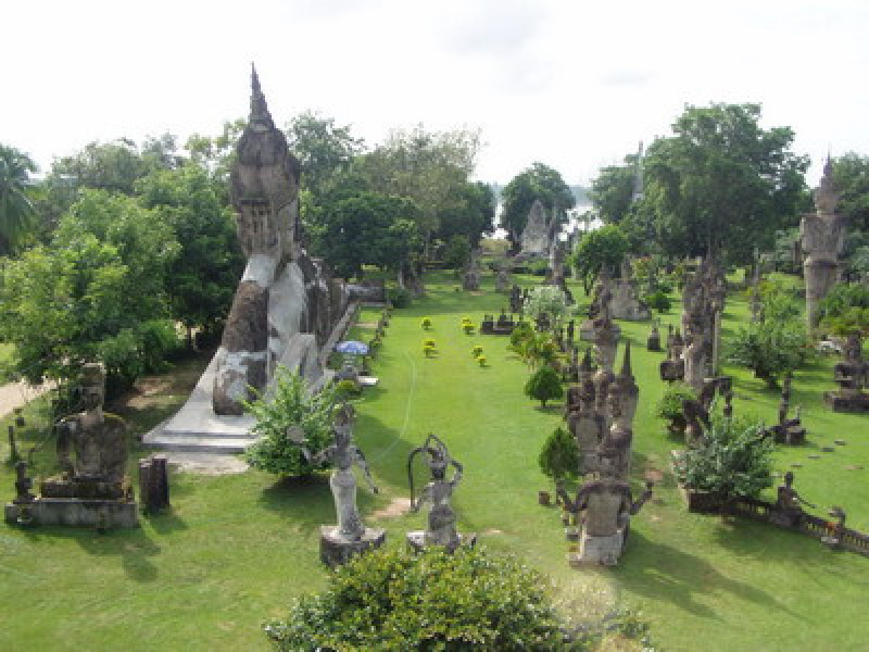 の画像 半日：ビエンチャン市内観光（ワットシーサケット・ワットホープラケオ・ワット・シームアン・タートルアン・パトゥーサイ・タラートサオ）昼食 #5