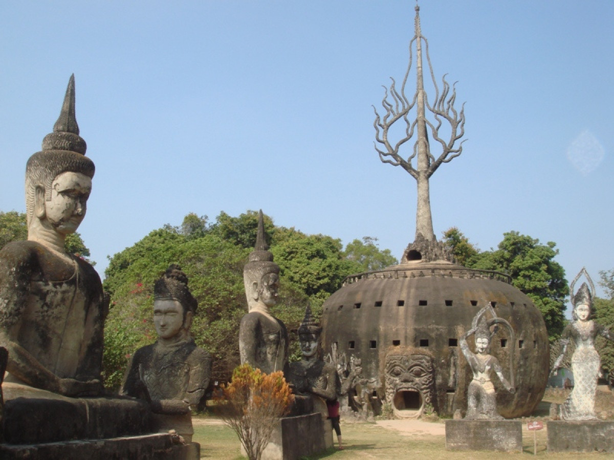 半日：ブッダパークと織物村 #1 